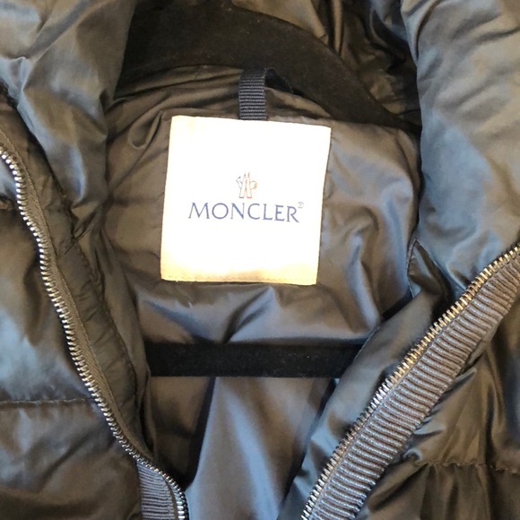 MONCLER long jacket - Picture 3 of 16